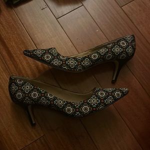 Ann Taylor kitten heels